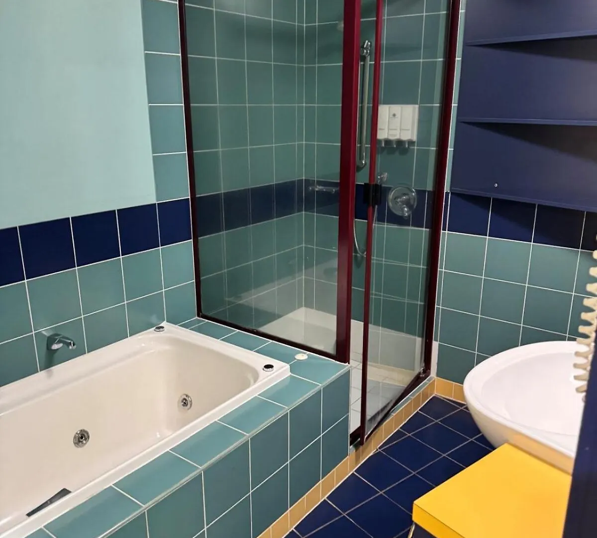 702 Retro Cooloola Villa, Kingfisher Bay K'Gari
